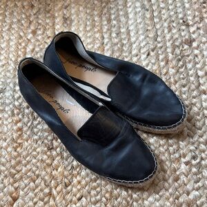Free People 38 Black Leather Espadrille Flats Shoes